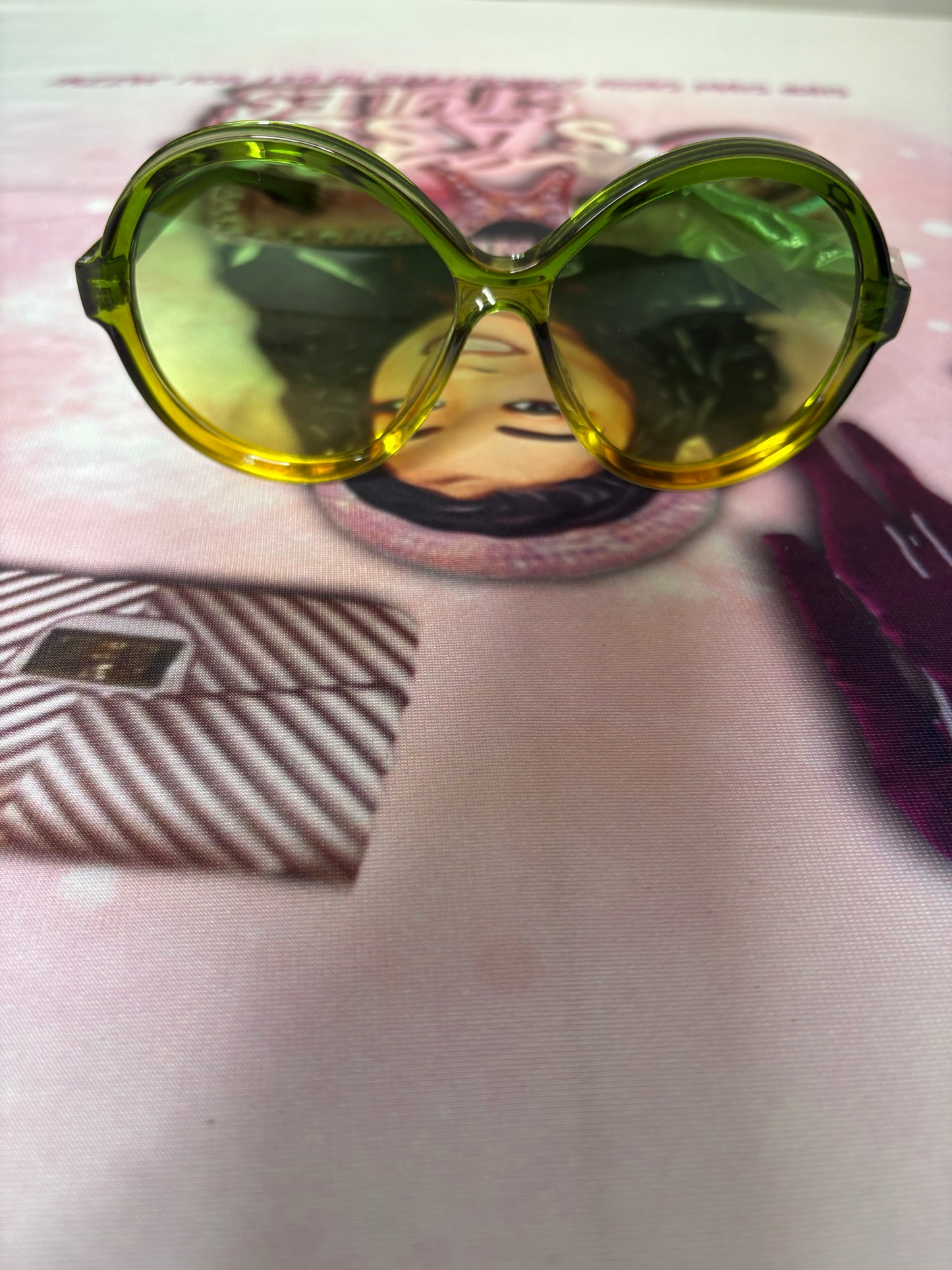 S. Sassy Tie-Dye Frames