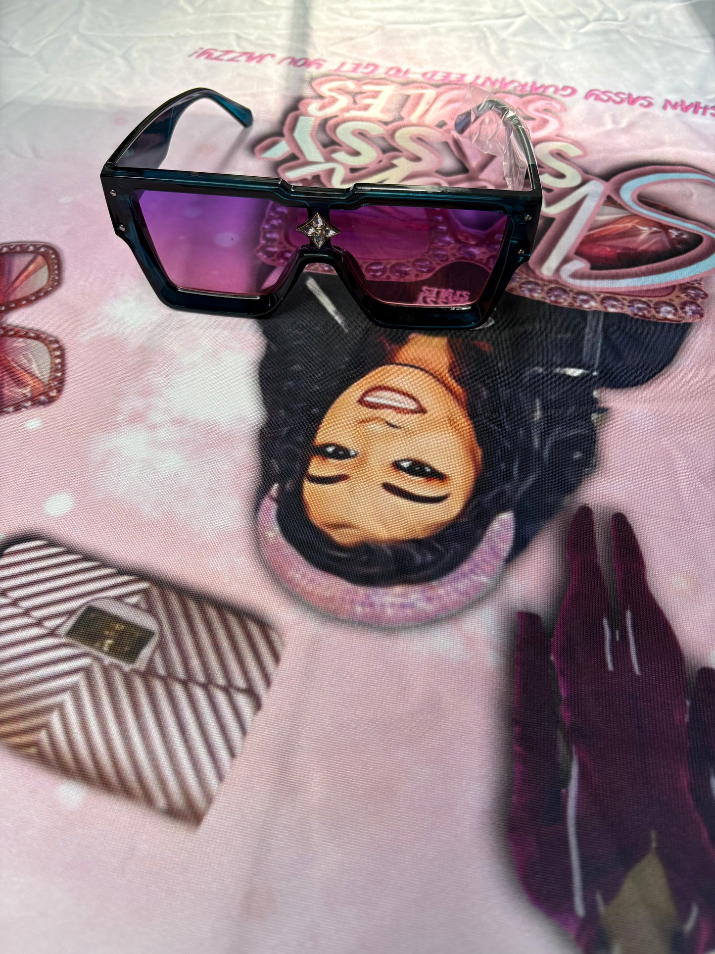 S. Sassy Lo Frames