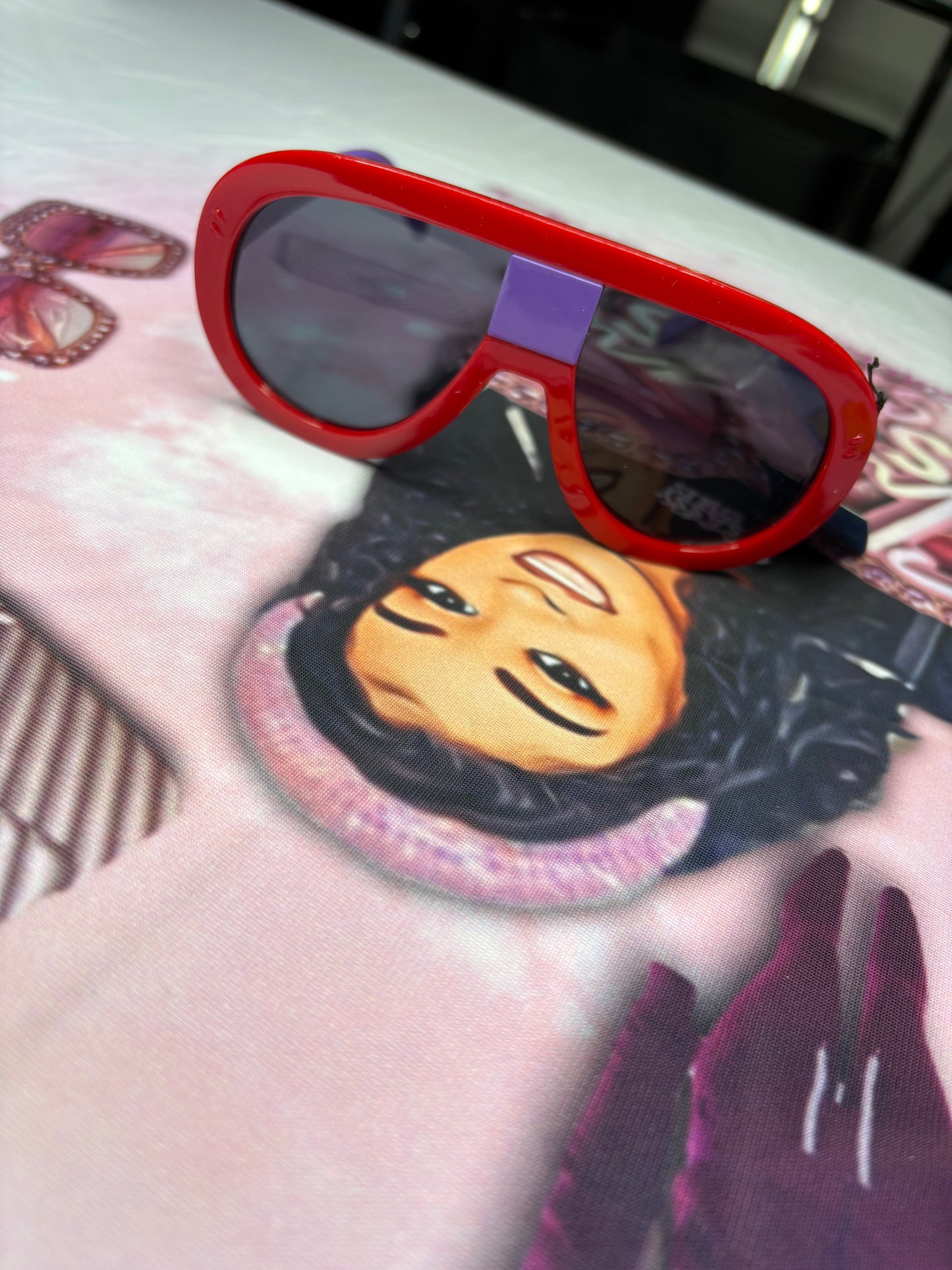 S. Sassy Unisex Frames